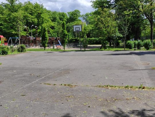 Odnowią boisko w Parku Sowińskiego