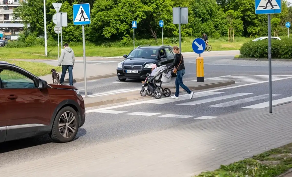 Bezpieczniej na przejściach dla pieszych