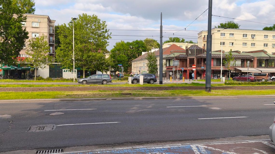 Jeden Muranów dzieli jedna aleja. Trzy nowe przejścia dla pieszych powstaną na Alei Jana Pawła II Jeden Muranów dzieli jedna aleja. Trzy nowe przejścia dla pieszych powstaną na Alei Jana Pawła II