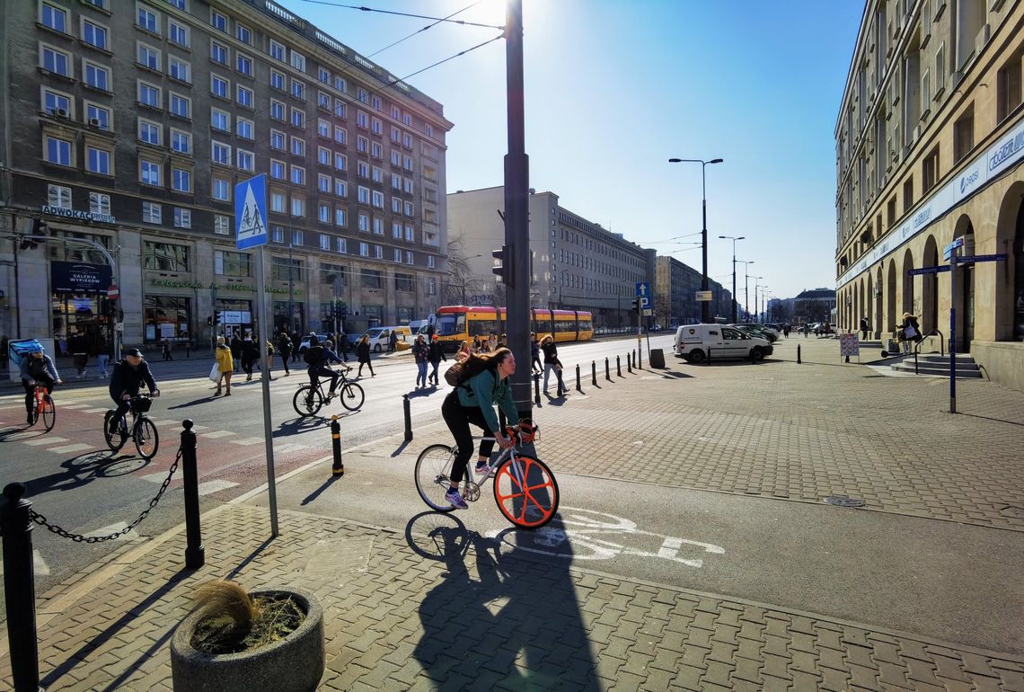 "Rowerowa piątka Trzaskowskiego". Są pieniądze na ścieżkę w al. Solidarności